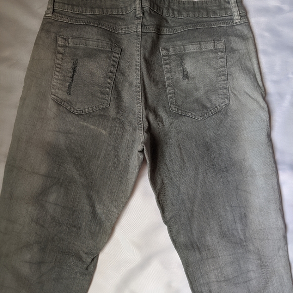 Jeans - Picture 3 of 5